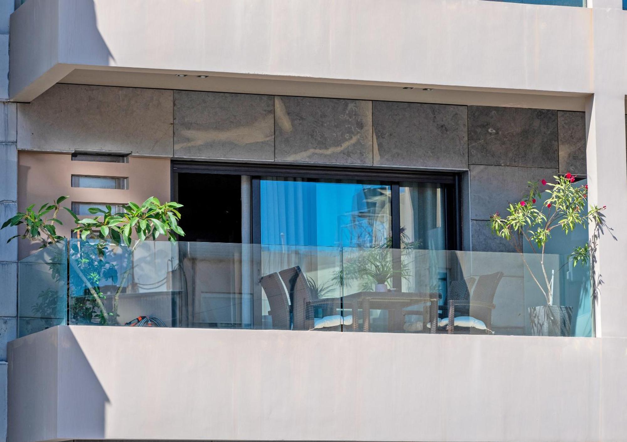 Onyx City Center Apartment With Parking Heraclión Exterior foto